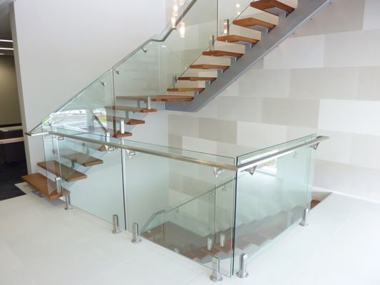 Balkon-Veranda-Zapfen-Glasgeländer-Silber mit Treppen-Geländer-Haltern