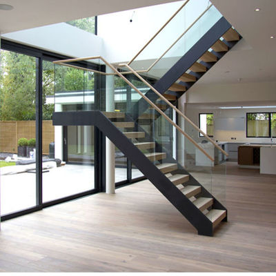 Innenform des Kohlenstoffstahl-gerader Flug-Treppenhaus-festen Holz-U für Wohnung/Landhaus