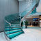 Ausgeglichenes Glas-moderne gebogene Treppenhaus-Handelsdachboden-Spiralen-Art LED